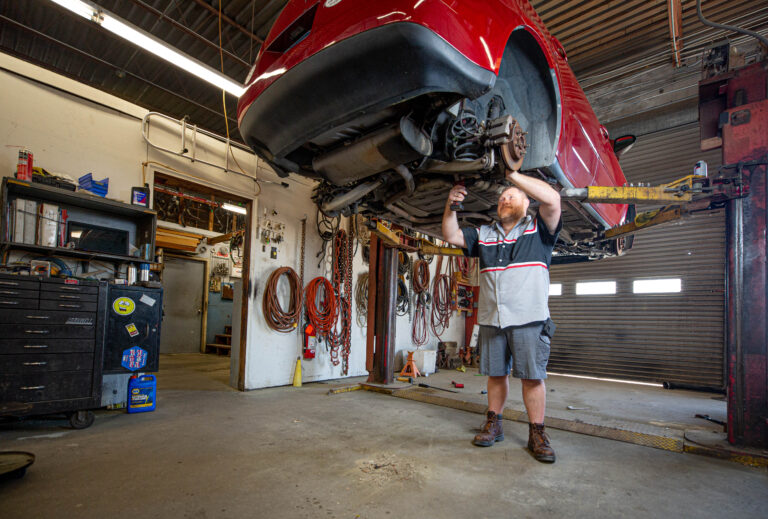 Larry's Auto Clinic