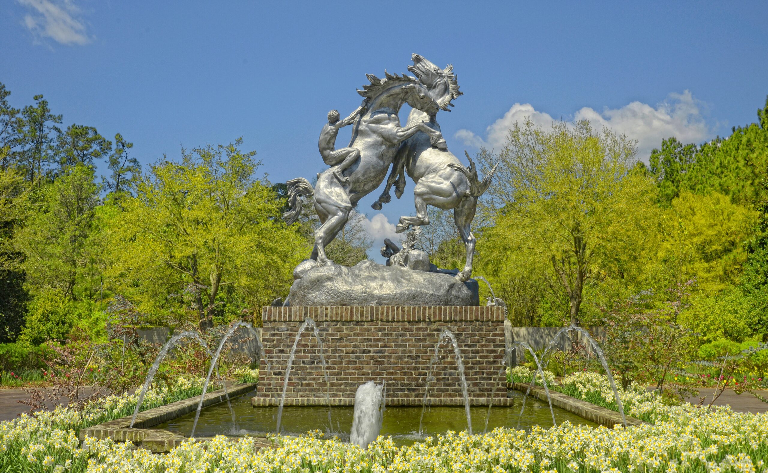 Above, Fighting Stallions, by Anna Hyatt Huntington, 1931