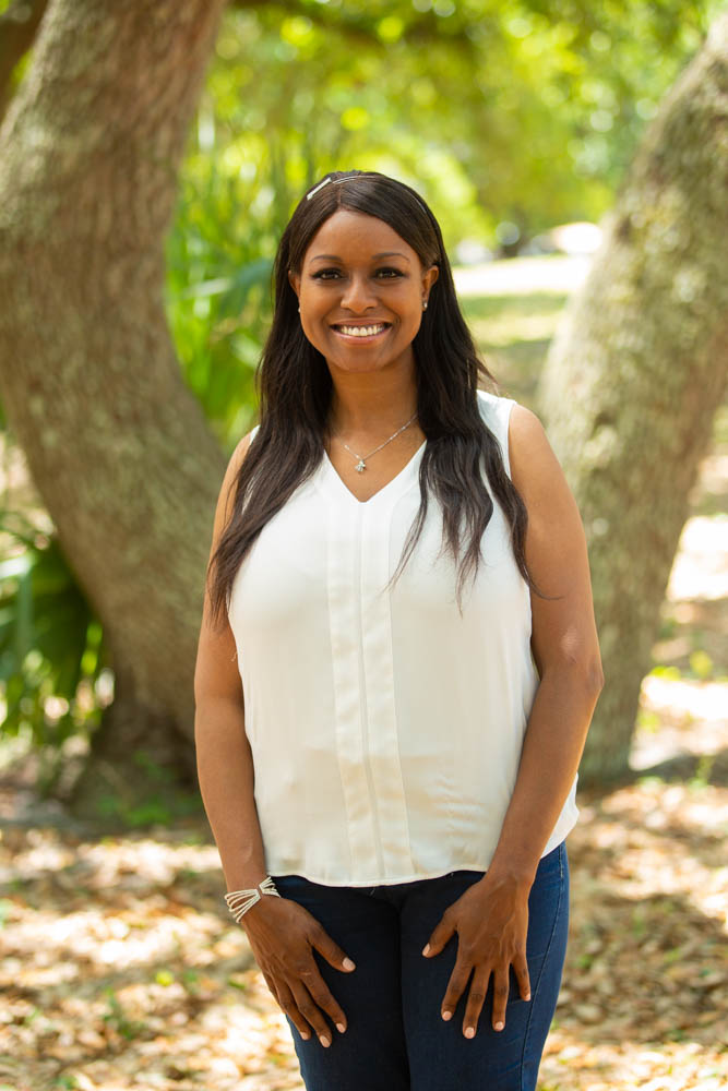 Latoya Grayson | The Coastal Insider | Team | About US